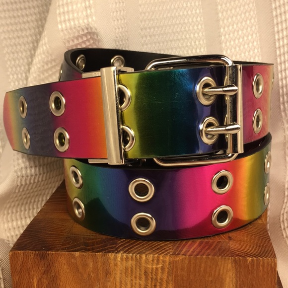 N/A Other - NWOT belt excellent condition 🌈 Rainbow colored